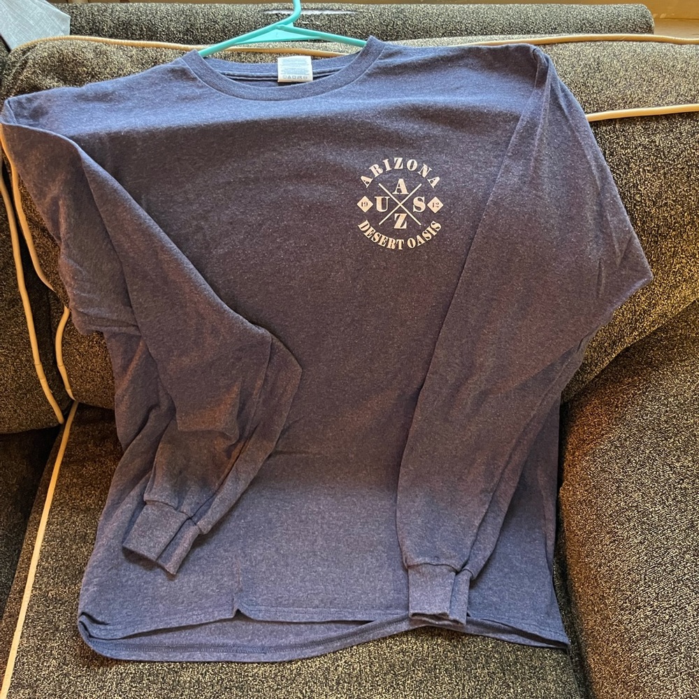 Medium Long sleeve t shirt